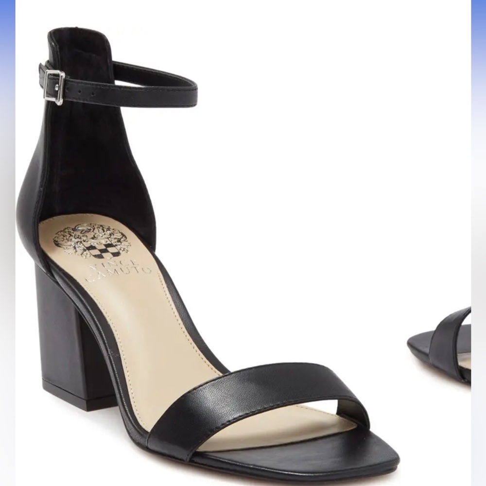 BLACK VINCE CAMUTO HEELS